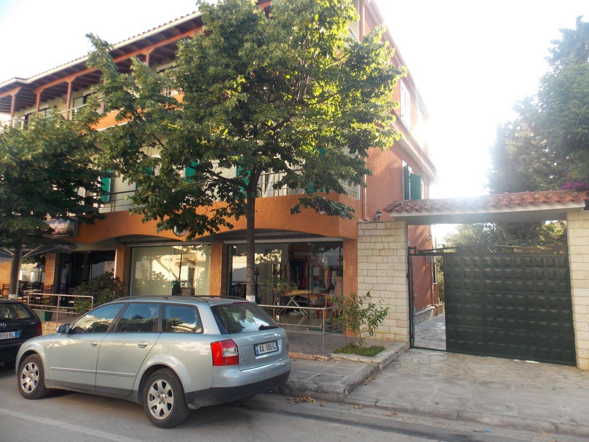 Elvin Apartments Sarandë Buitenkant foto