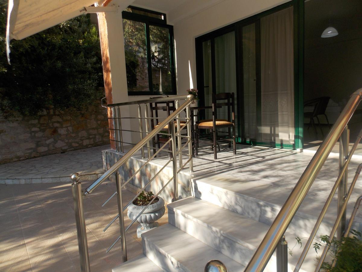 Elvin Apartments Sarandë Buitenkant foto