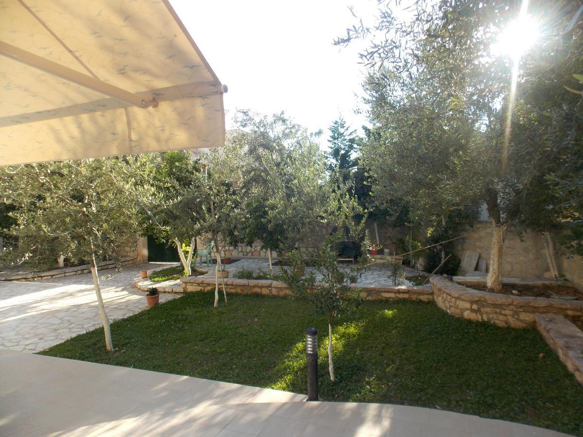 Elvin Apartments Sarandë Buitenkant foto