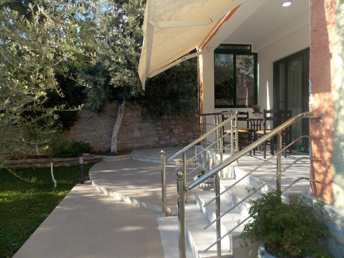 Elvin Apartments Sarandë Buitenkant foto