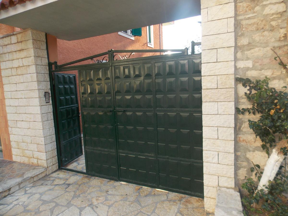 Elvin Apartments Sarandë Buitenkant foto