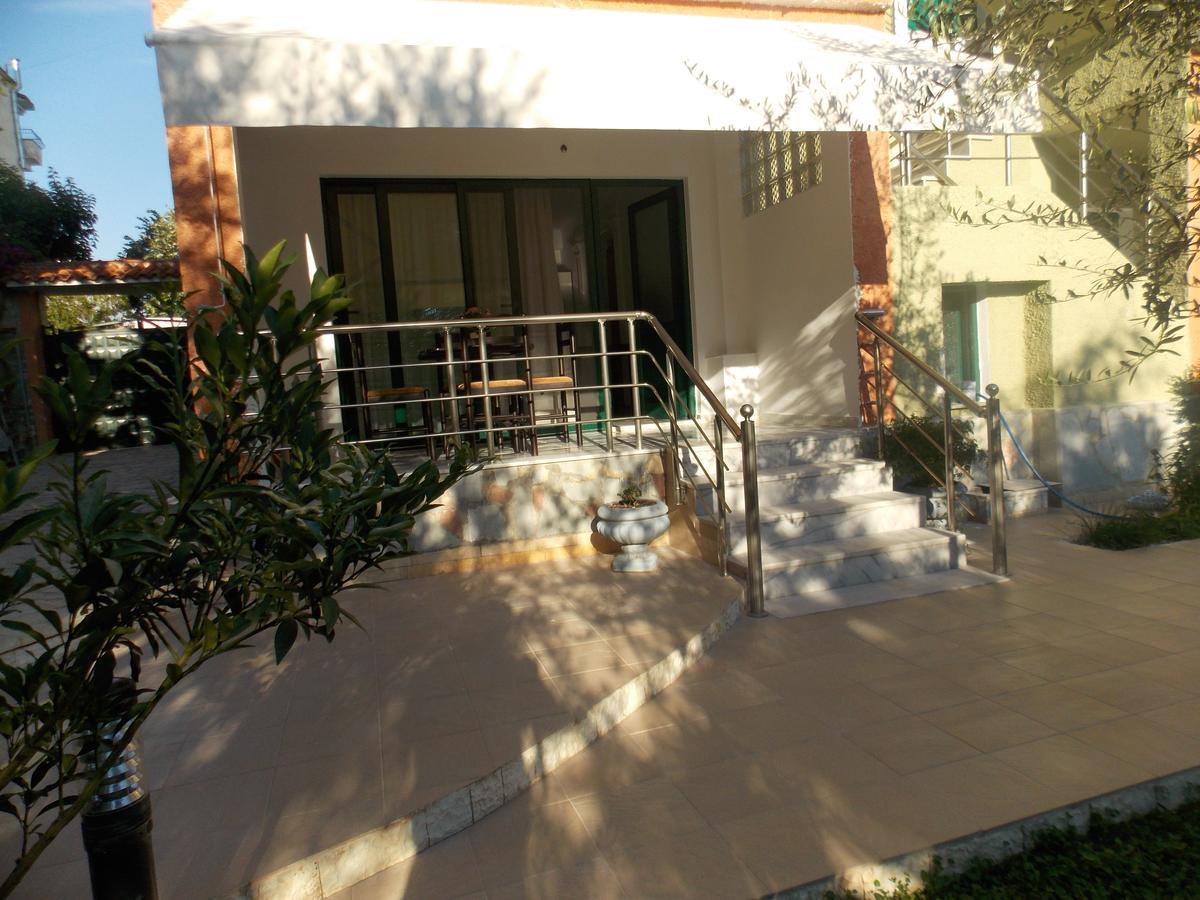 Elvin Apartments Sarandë Buitenkant foto