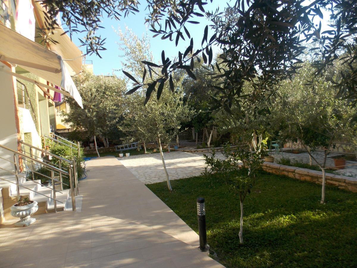 Elvin Apartments Sarandë Buitenkant foto