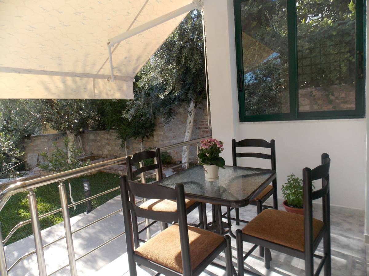 Elvin Apartments Sarandë Buitenkant foto